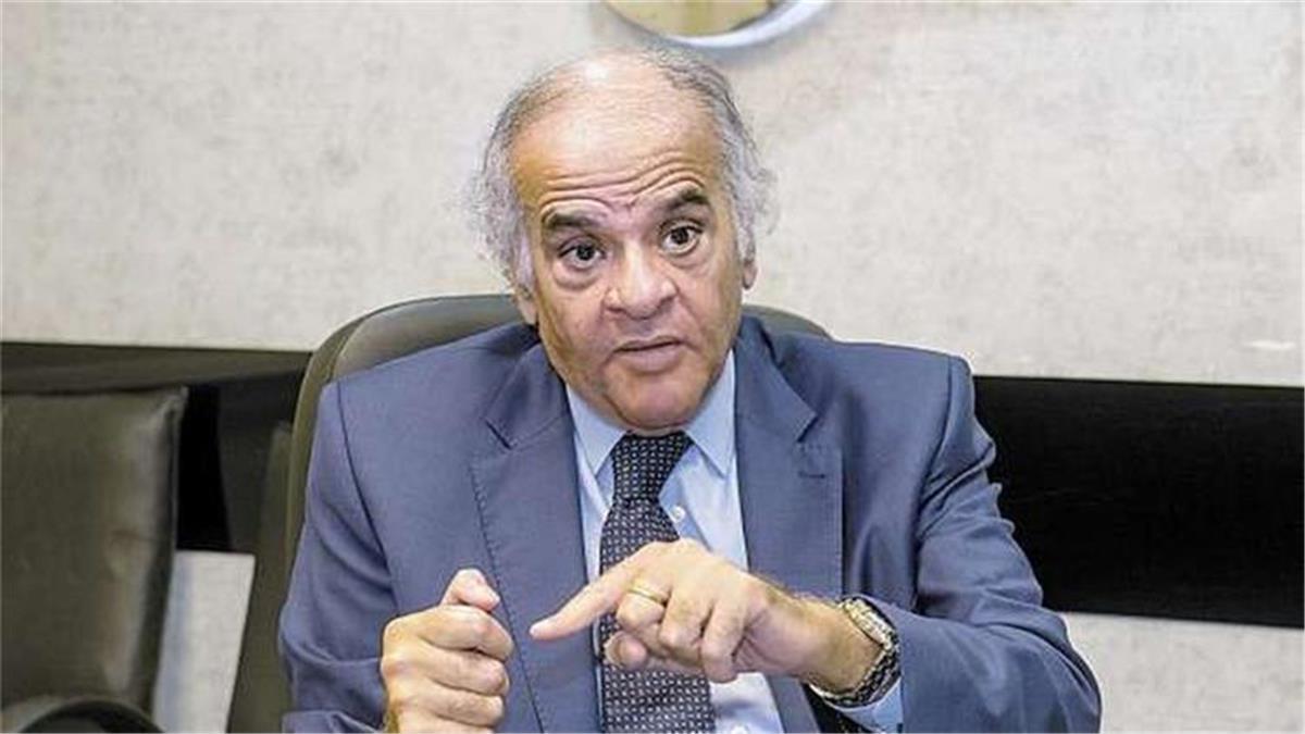ممدوح عباس يعلق على موقف أحمد فتوح وينبه نادي الزمالك للخطر