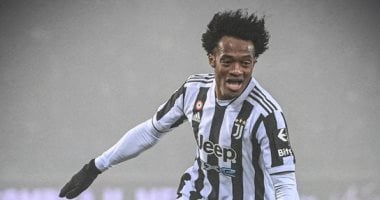 كوادرادو يقترب من الانتقال إلى بيزا الصاعد حديثا في الدوري الإيطالي