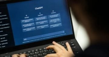 طرح تحديث جديد يجمع بين GPT 5 وتقنيات Apple Intelligence الشهر القادم