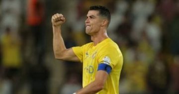 كريستيانو رونالدو يحافظ على صدارة قائمة أعلى رواتب لاعبي الدوري السعودي