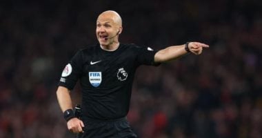 تايلور يدير انطلاق الدوري الإنجليزي بمواجهة مثيرة بين ليفربول وبورنموث