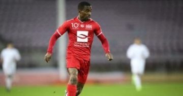 الزمالك يعلن انتهاء عقده مع المدرب تيدى أوكو ويبحث عن بديل جديد