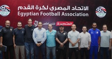اجتماع رابطة الأندية مع المسئولين ومراقبي المباريات قبيل بداية الدوري