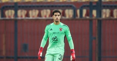 الأهلي يكشف تشكيلته أمام مودرن سبورت بتواجد شوبير وزيزو في الهجوم 5 الأهلي يكشف تشكيلته أمام مودرن سبورت بتواجد شوبير وزيزو في الهجوم