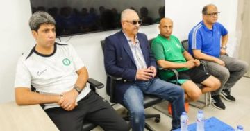 أشرف نصار يلتقي بلاعبي البنك الأهلي والجهاز الفني قبيل انطلاق الدوري