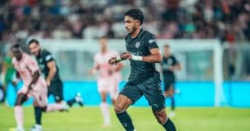 مانشستر سيتي يتغلب على باليرمو بثلاثية رائعة بمشاركة عمر مرموش