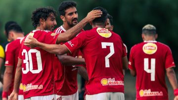 بدلاء الأهلي يستعدون لمواجهة مودرن سبورت في الدوري المصري بن شرقي يقود هجوم الفريق