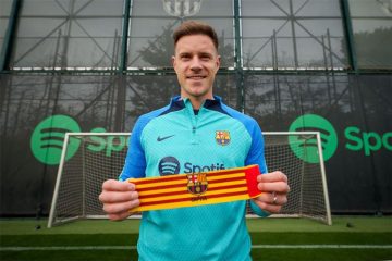 برشلونة يتجه لموقف حاسم ضد شتيجن في ظل تدهور أدائه مؤخراً