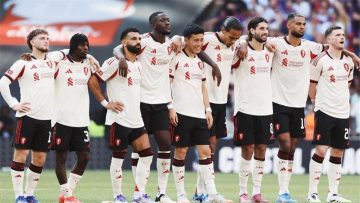 سلوت يوضح تعليماته لنجم ليفربول قبل مواجهة كريستال بالاس الحاسمة