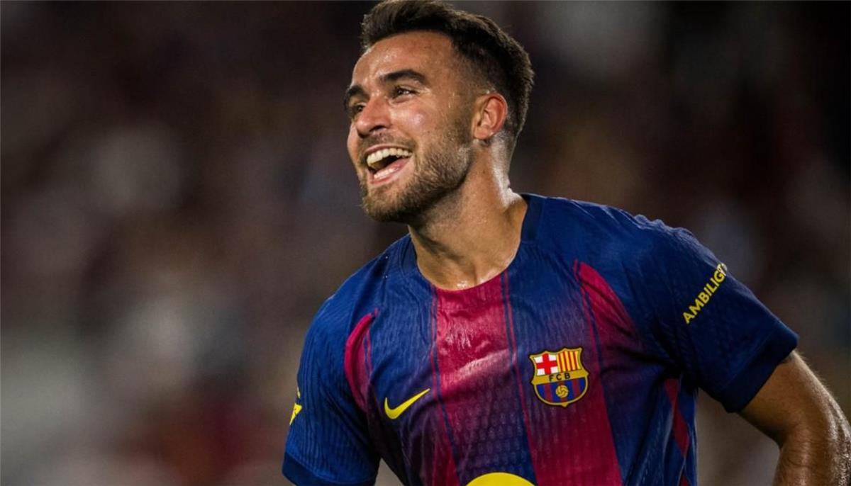 فليك يقرر مصير إريك جارسيا بعد التقارير حول مستقبله مع برشلونة