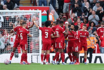 ليفربول يستعد لمواجهة كريستال بالاس في نهائي كأس الدرع الخيرية اليوم