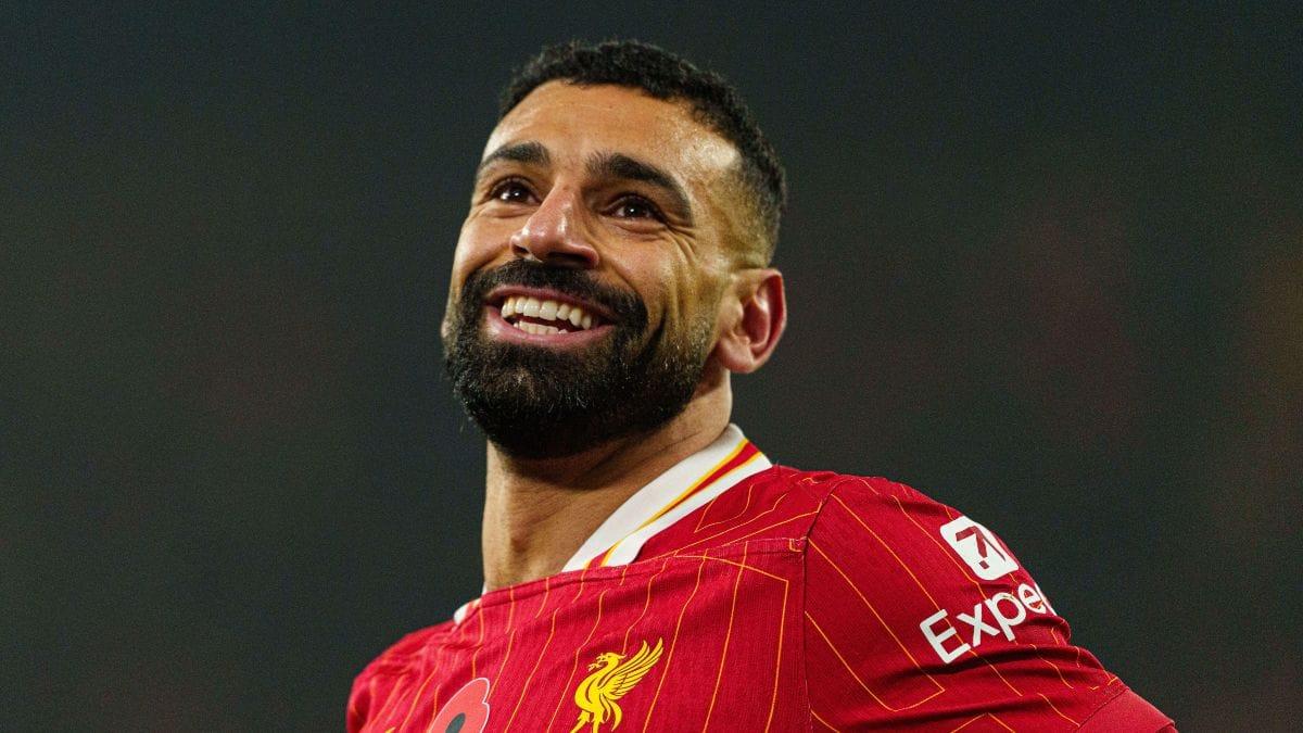 محمد صلاح يدخل سباق جائزة الكرة الذهبية كأحد أفضل لاعبي 2025