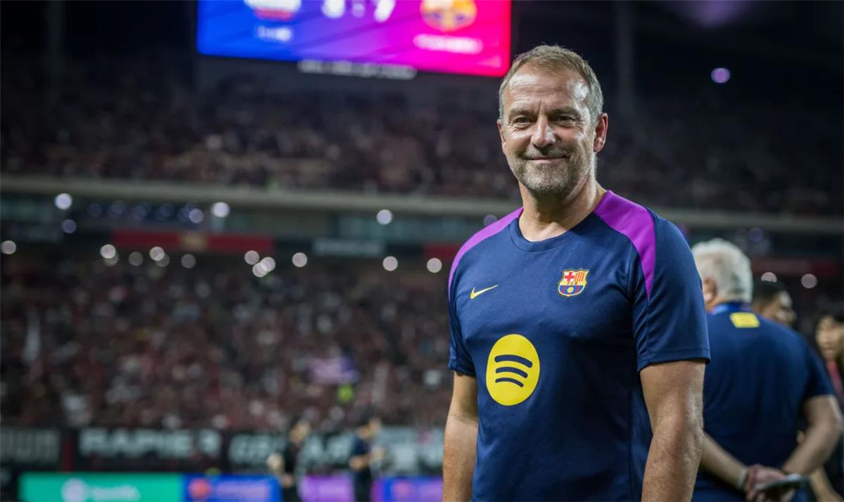 مستقبل لاعب برشلونة في ضبابية وفليك يرحب بخيارات رحيله
