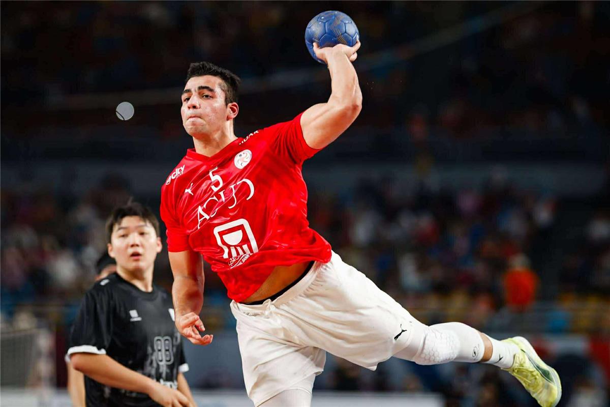 منتخب مصر يتفوق على كوريا الجنوبية في بداية مشواره بكأس العالم لناشئي اليد