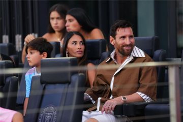 ميسي يعود للتدريبات قبل لقاء ربع نهائي كأس الدوريات مع تصاعد الآمال