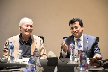 وزير الرياضة يناقش مع رئيس اتحاد اليد سبل تنظيم كأس العالم في مصر