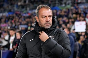 يويفا يفرض عقوبات على فليك ويوقف لاعبين من برشلونة وسط الأزمات المتزايدة